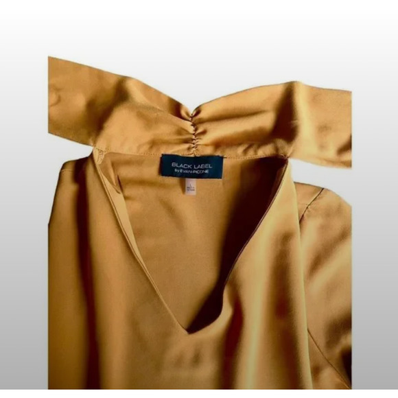 Retro Neck Bow Blouse - Picture 3 of 5